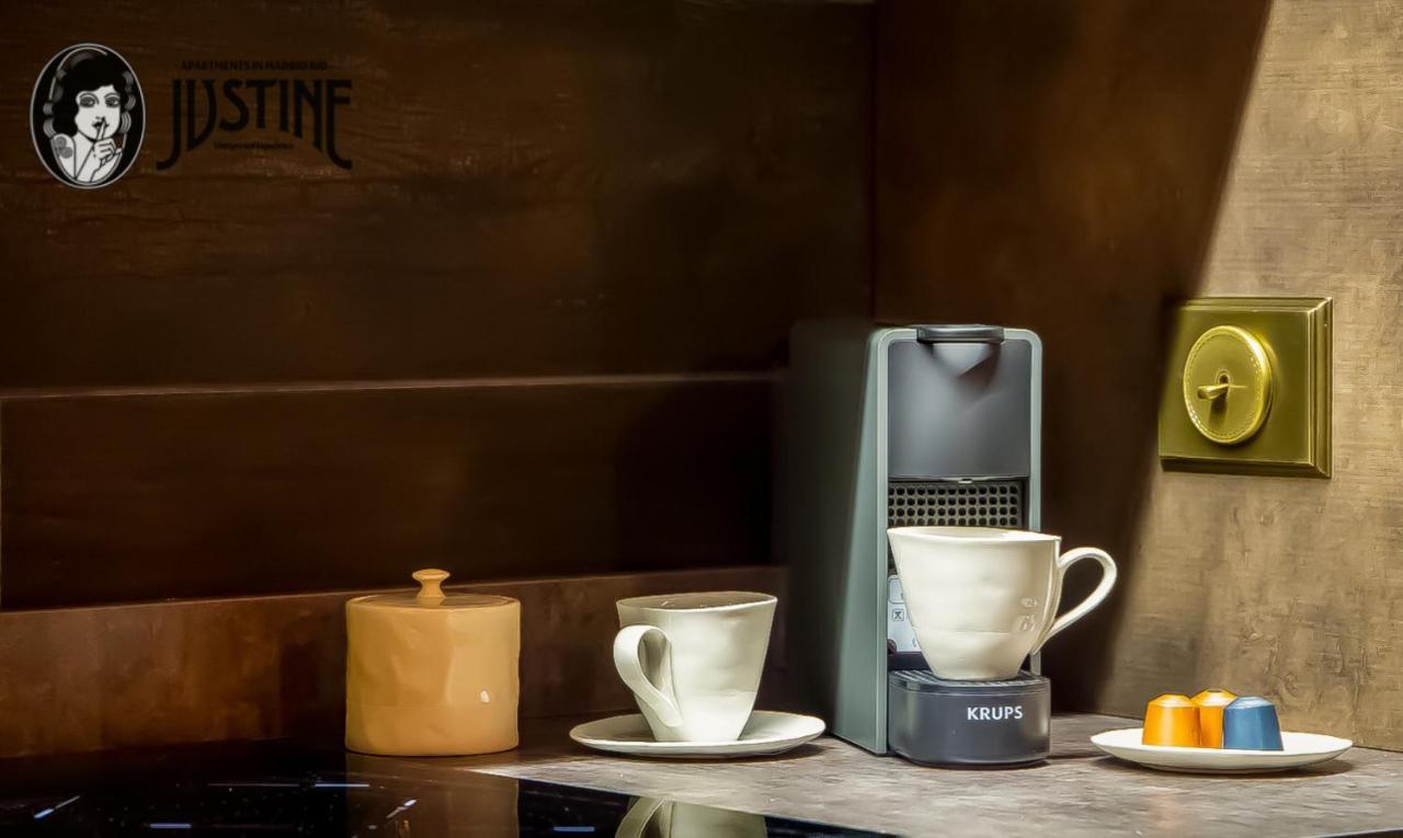 Suite Opium Den By Justine Apartments Apartamento Turistico En Madrid Rio Esterno foto
